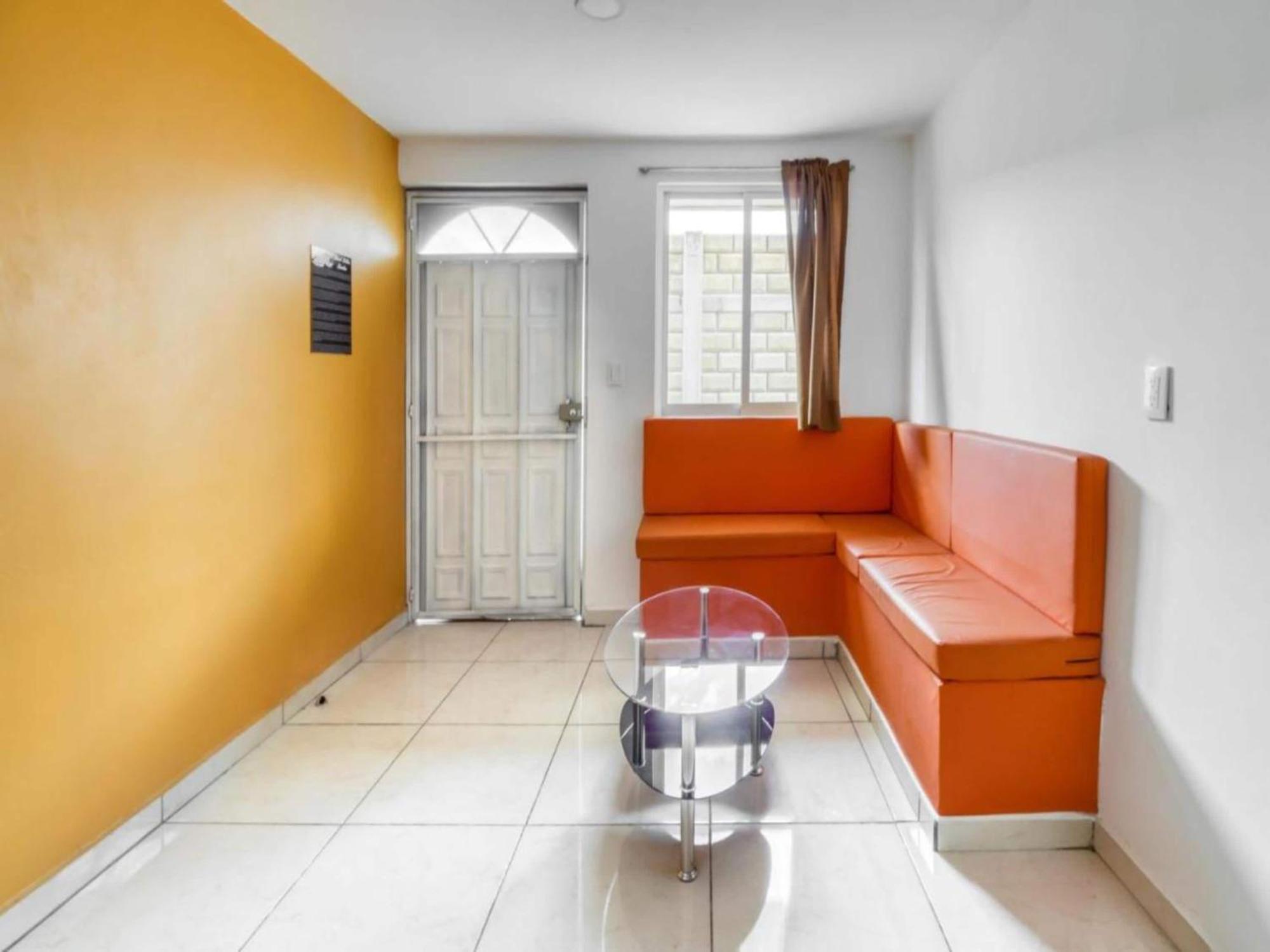 Oyo Hotel Familiar Tollan Чолула Экстерьер фото