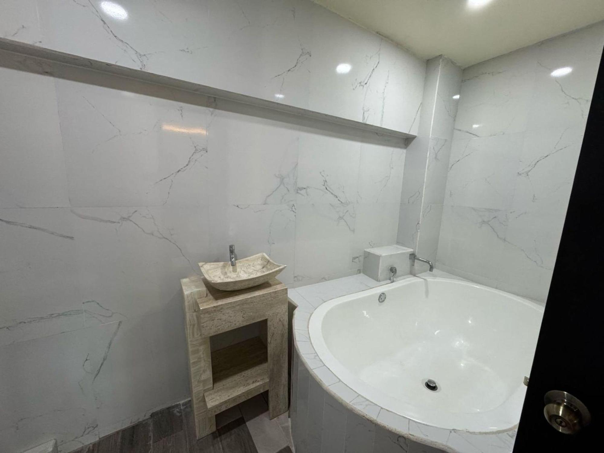 Oyo Hotel Familiar Tollan Чолула Экстерьер фото