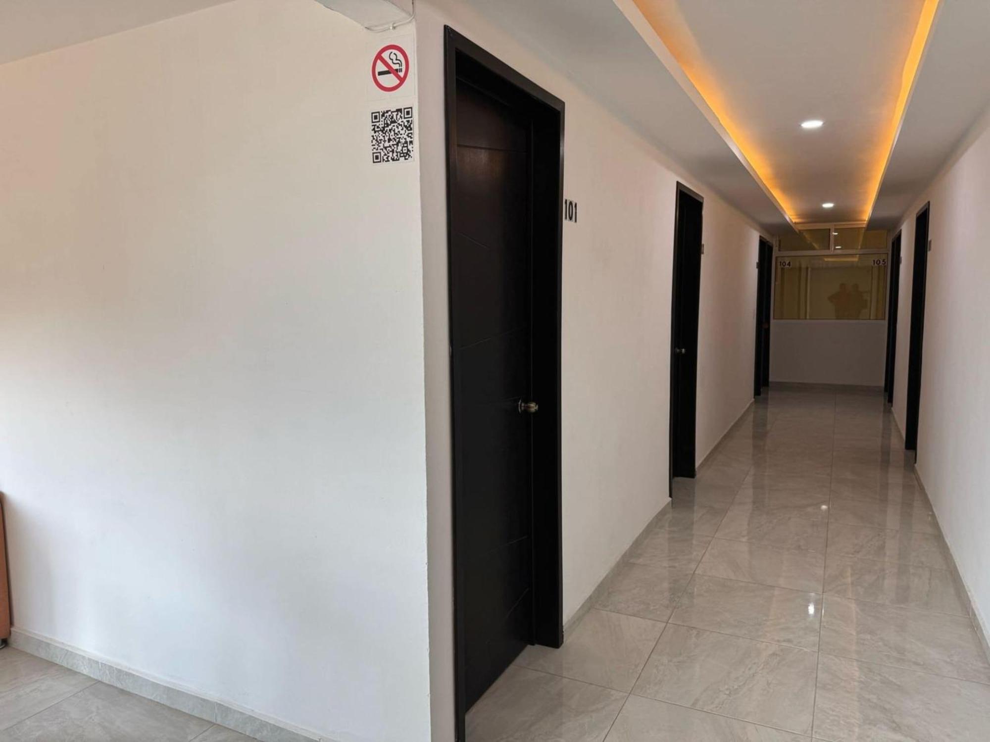 Oyo Hotel Familiar Tollan Чолула Экстерьер фото